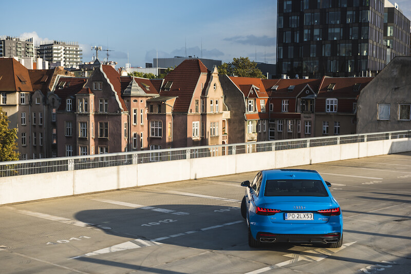Audi A4 Limousine